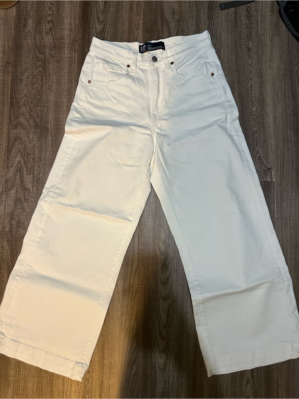 GAP White Relaxed Wide-Leg Women's Jeans